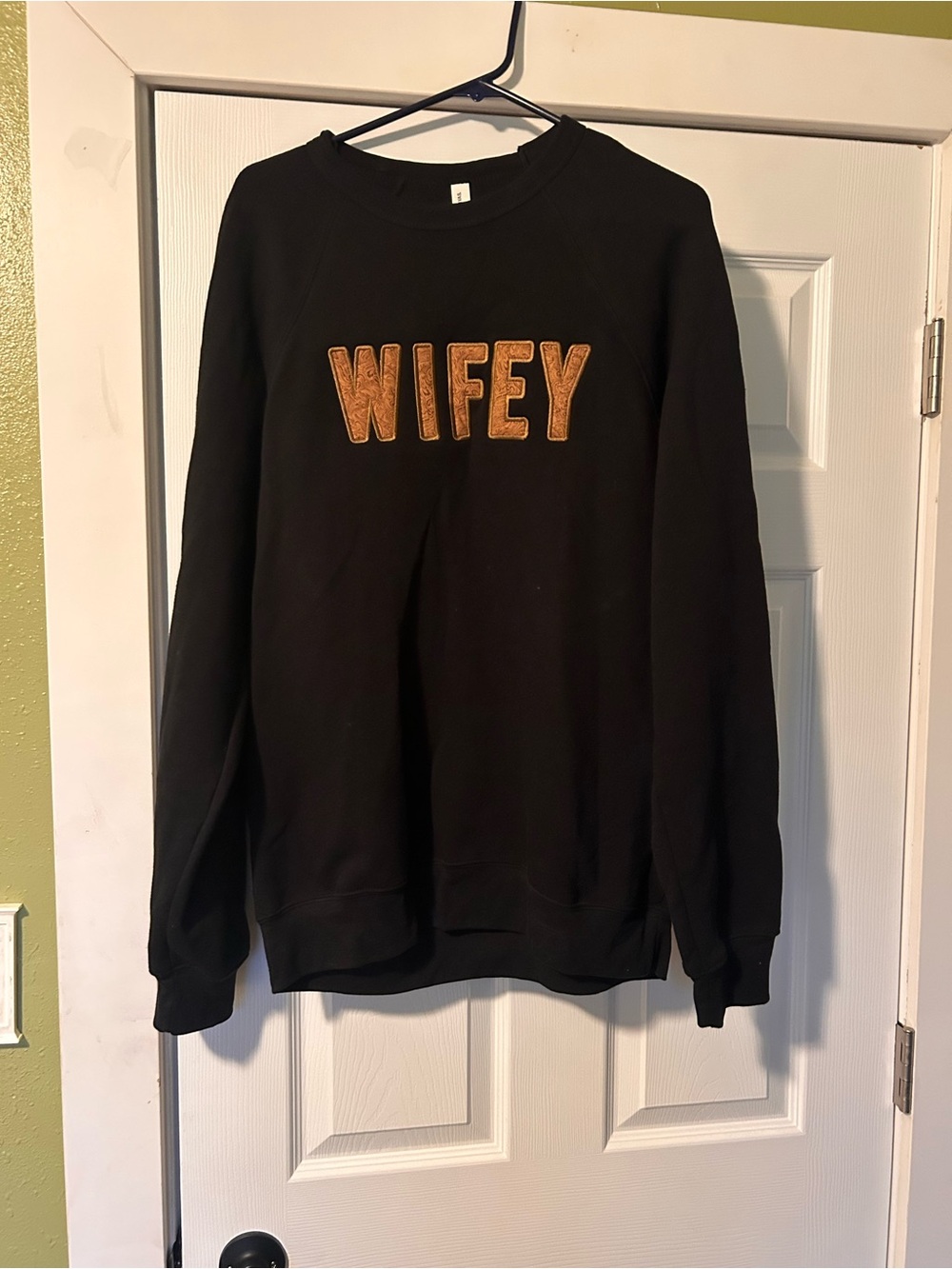 Black "Wifey" Crewneck Sweater - Casual Womens Pullover with Tooled Fabric